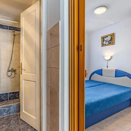 1 Bedroom Amazing Apartment In Krnica Apartment *