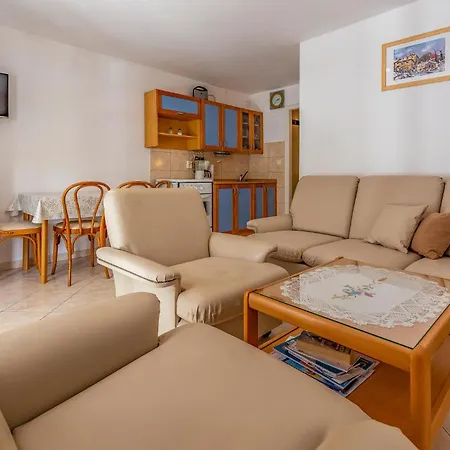 1 Bedroom Amazing Apartment In Krnica Apartment Krnica
